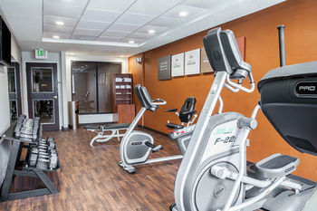 Hotel Comfort Suites Dover