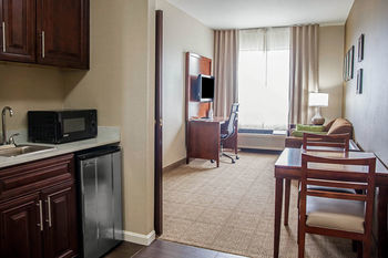 Hotel Comfort Suites Dover