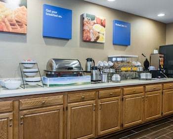 Hotel Comfort Inn & Suites