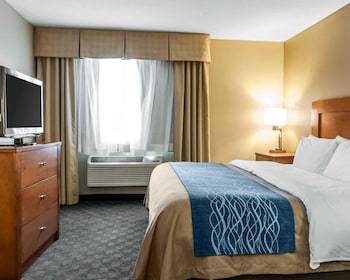 Hotel Comfort Inn & Suites