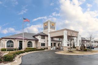 Hotel Comfort Inn & Suites