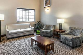 Hotel Comfort Inn & Suites