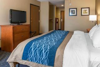 Hotel Comfort Inn & Suites
