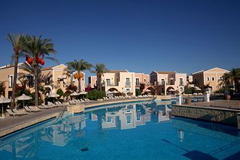 Apartamento Aliathon Holiday Village