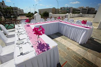 Apartamento Aliathon Holiday Village