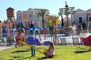 Apartamento Aliathon Holiday Village