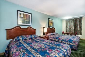 Motel 6 Kenly, Nc