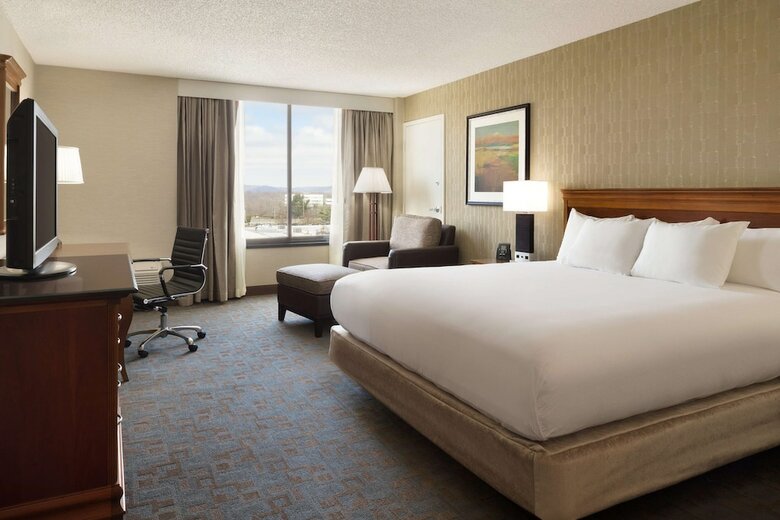 Doubletree By Hilton Somerset Hotel And Conference Center
