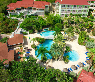 Hotel Pineapple Beach Club