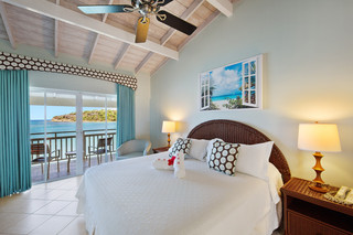 Hotel Pineapple Beach Club