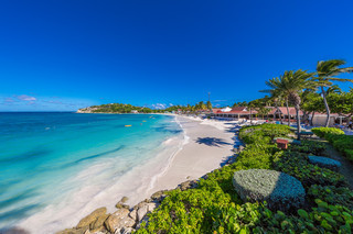 Hotel Pineapple Beach Club