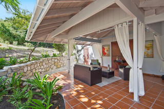 Hotel Pineapple Beach Club