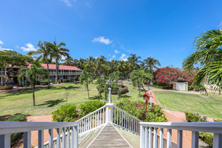 Hotel Pineapple Beach Club