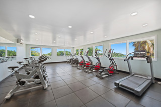 Hotel Pineapple Beach Club