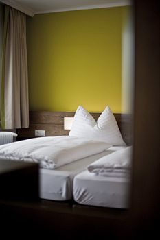 Hotel Basic