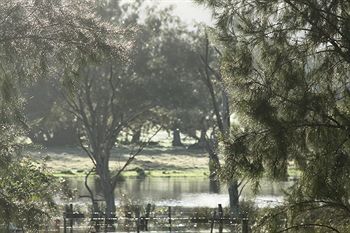 Hotel Coranda Lodge Bed & Breakfast
