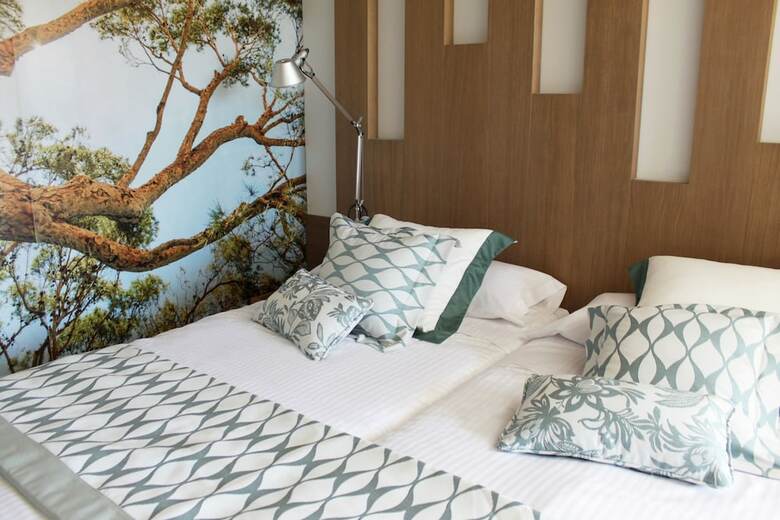 Hotel Pure Salt Garonda