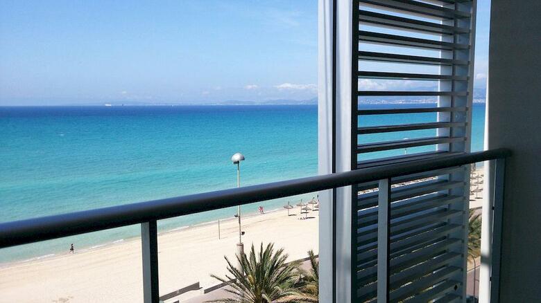 Hotel Pure Salt Garonda