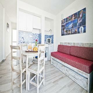 Apartamentos Pirates Village