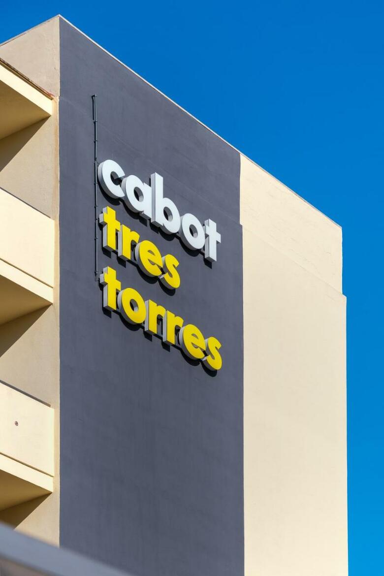 Apartamentos Tres Torres