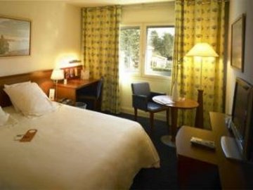 Hotel Mercure Lyon Charbonnieres