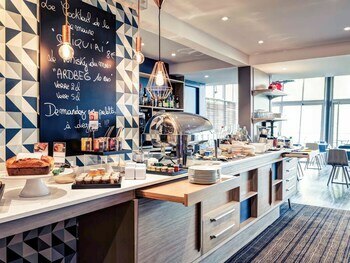 Hotel Mercure Lyon Charbonnieres