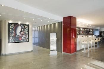 Hotel Base To Stay