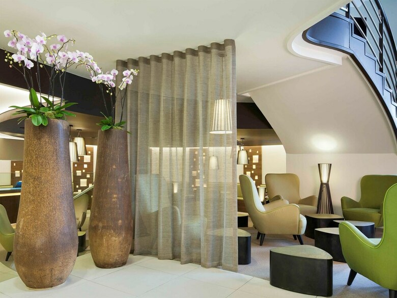 Hotel Novotel Porte D`orleans