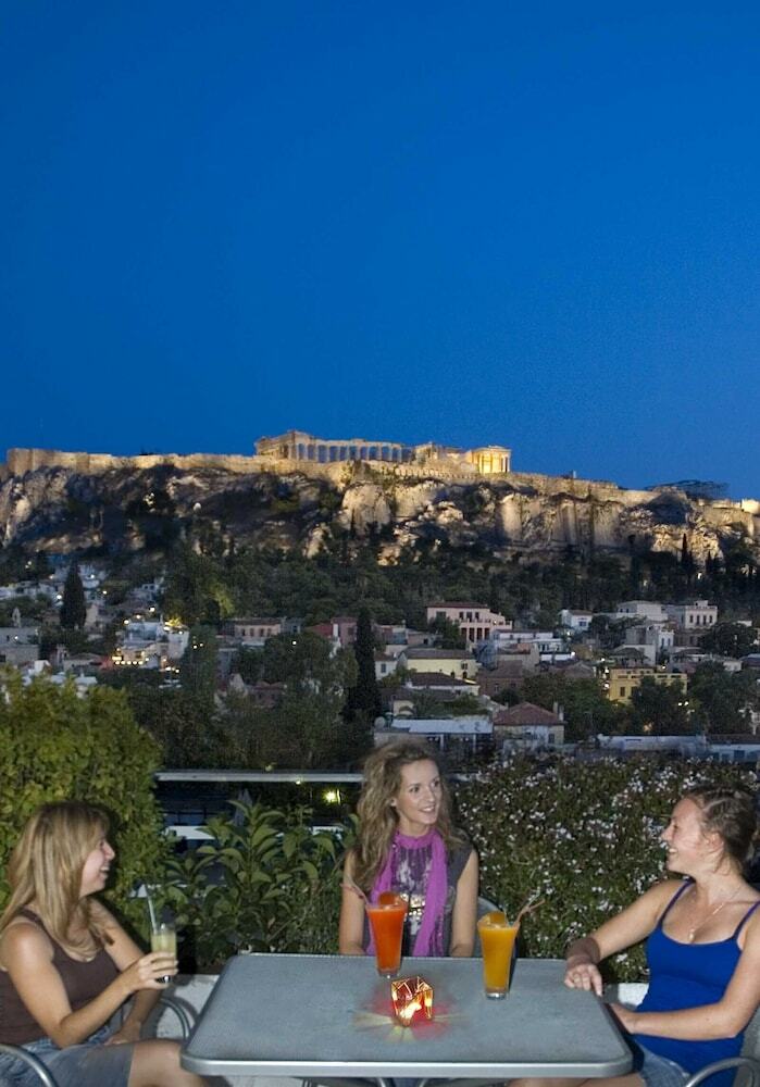 Hotel Athens Center Square