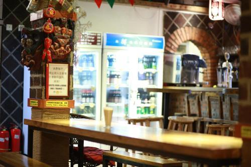 Hostal Leo Hostel