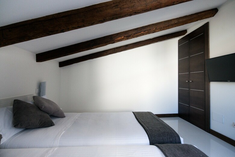 Apartamentos Roisa Suites