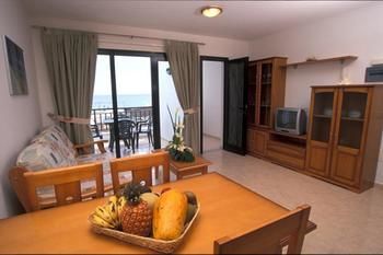 Cala Apartments 3pax 1d