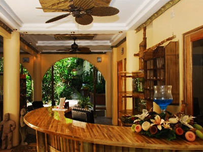 Canciones Del Mar Hotel