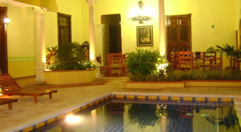 Hotel Casa De Las Columnas