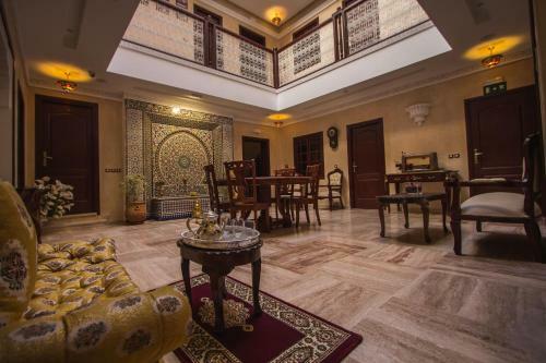 Hotel Blue Sky H�tel