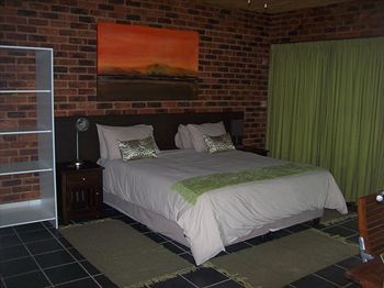 24 Onvrey Boutique Hotel