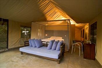 Hotel Honeyguide Tented Safari Camps