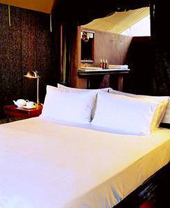 Hotel Honeyguide Tented Safari Camps