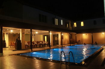 Hotel Earl's Passikudah