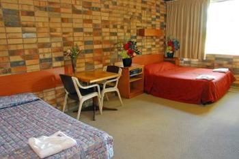 Palms Hotel Motel Chullora