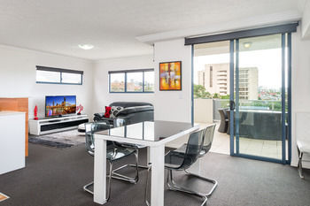Gabba Central Apartments