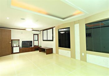 Donghae Eastern Hotel
