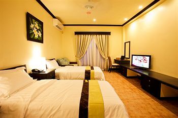 Hanamitsu Hotel & Spa