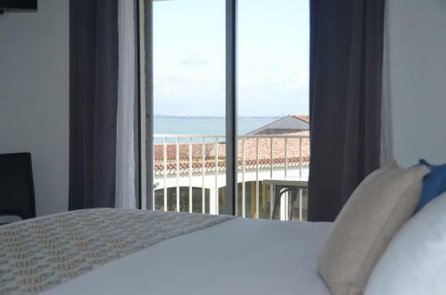 Hotel H�tel Les Cleunes Ol�ron
