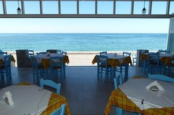 Aparthotel Socrates Apartments & Restaurant