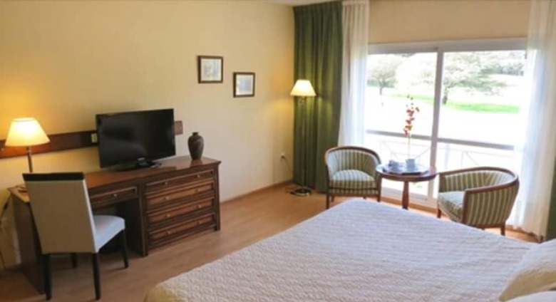 Hotel Howard Johnson Inn Villa General Belgrano