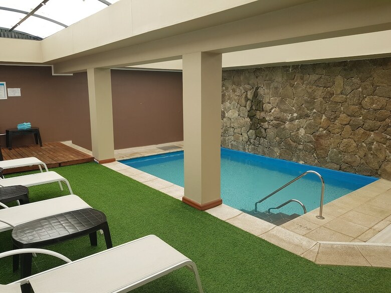 Hotel Howard Johnson Inn Villa General Belgrano