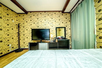 Gukje Hotel
