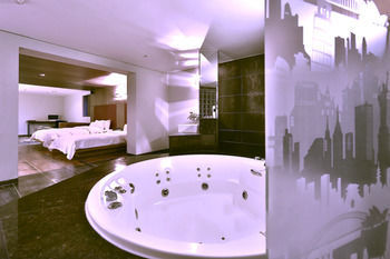 Imt Hotel