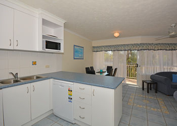 Jade Waters Holiday Apartments
